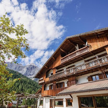 Hotel Sporting ヴァル・ディ・ゾルド エクステリア 写真