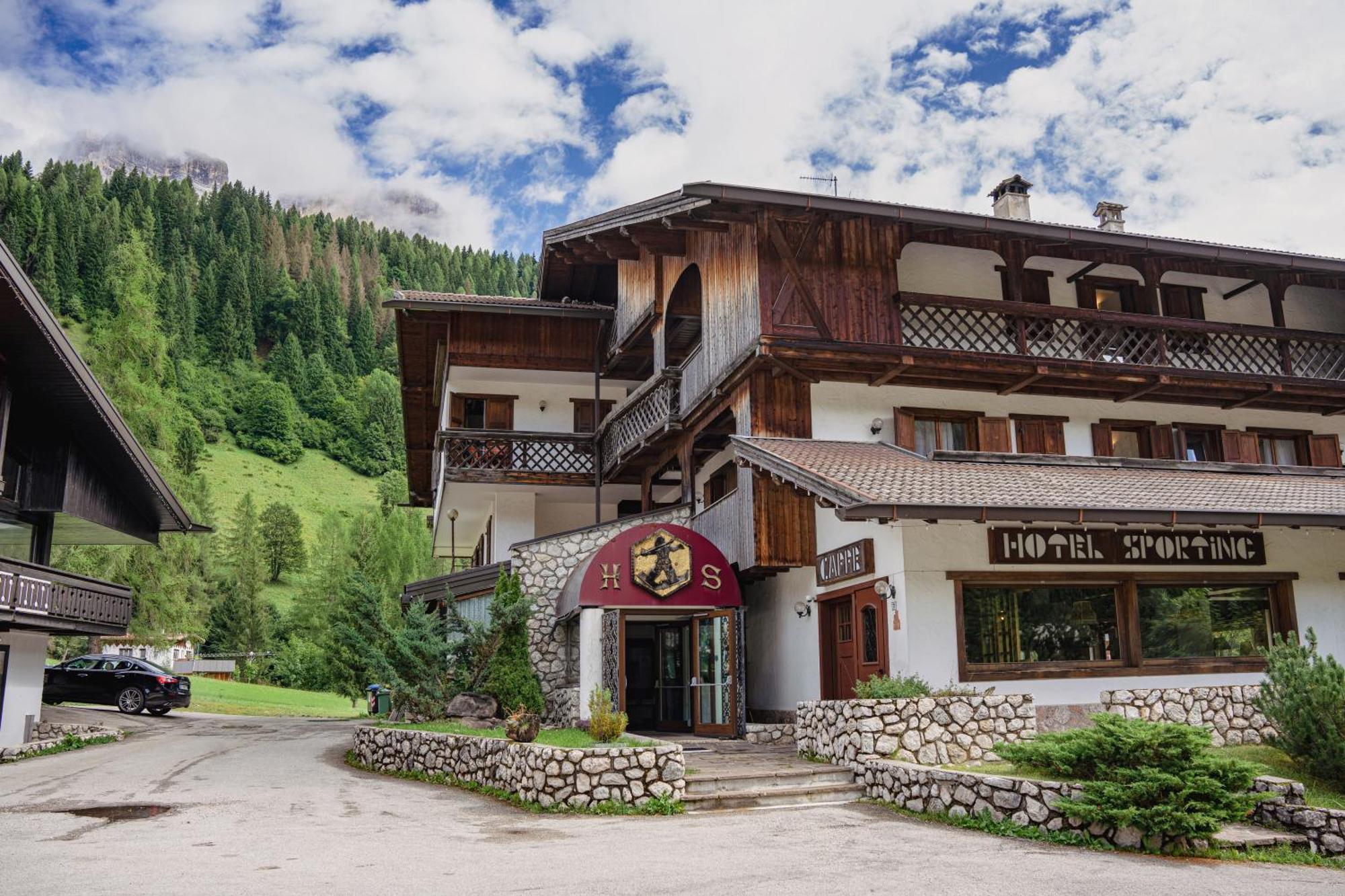 Hotel Sporting ヴァル・ディ・ゾルド エクステリア 写真