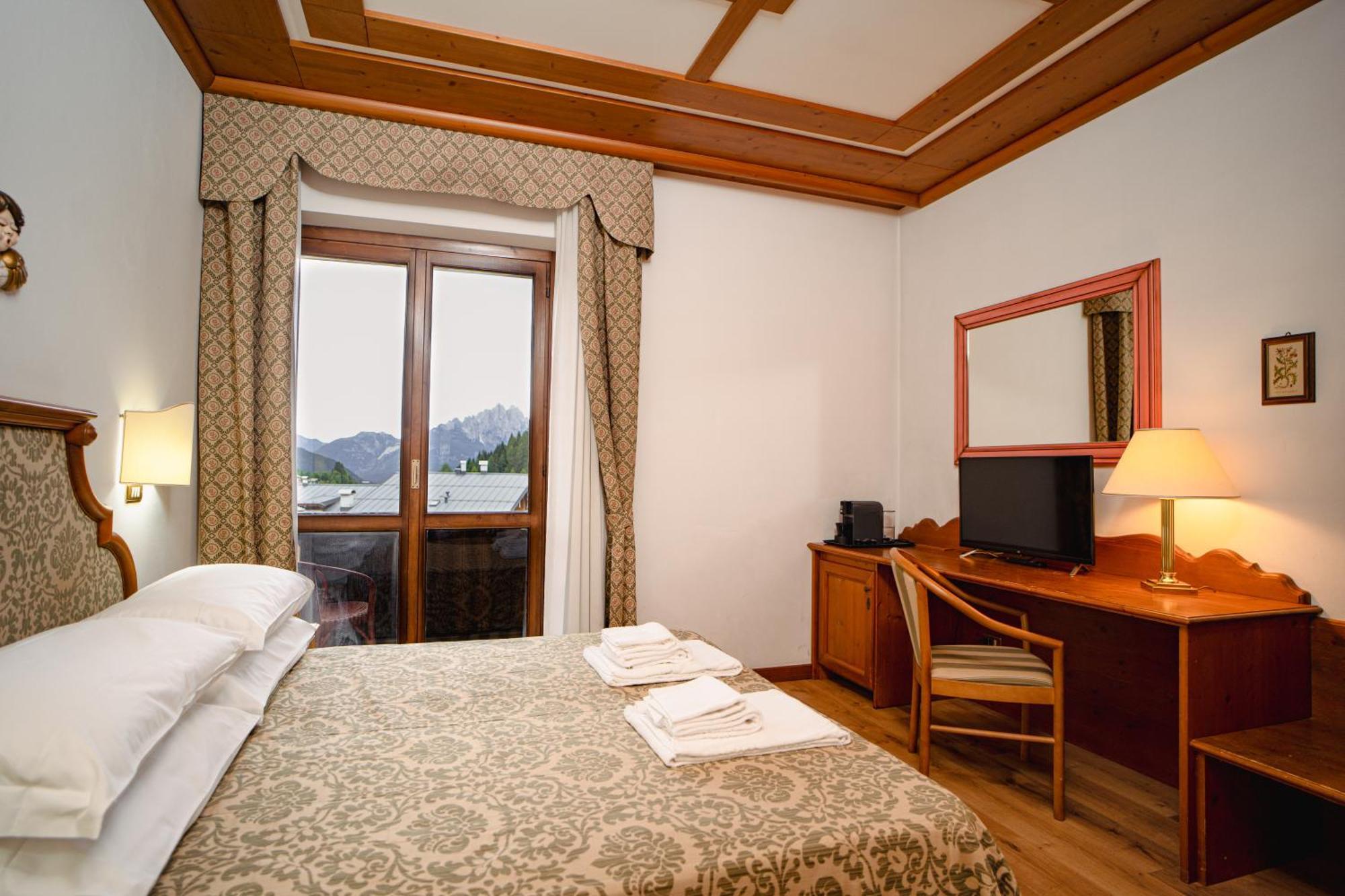 Hotel Sporting ヴァル・ディ・ゾルド エクステリア 写真