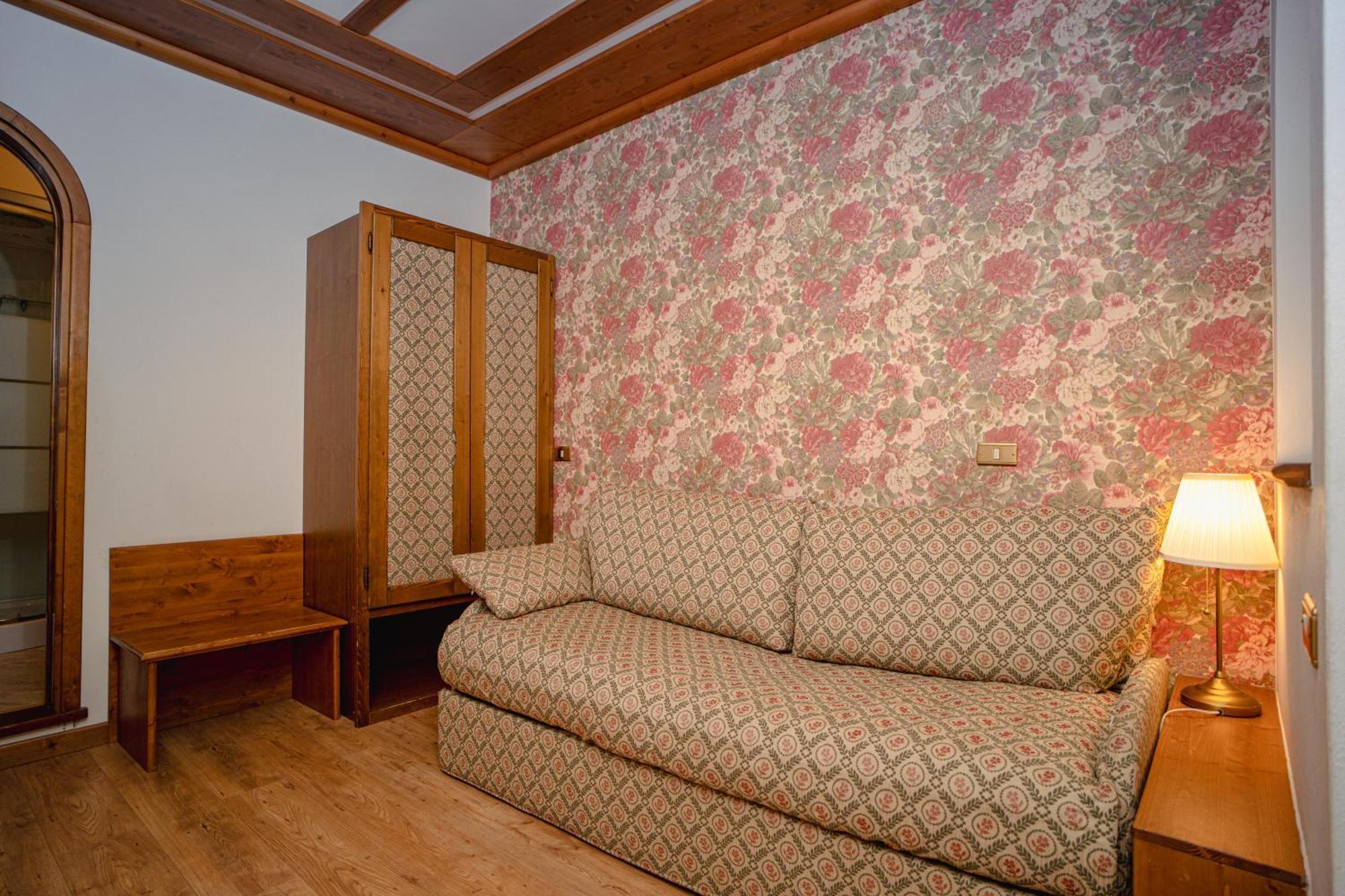 Hotel Sporting ヴァル・ディ・ゾルド エクステリア 写真