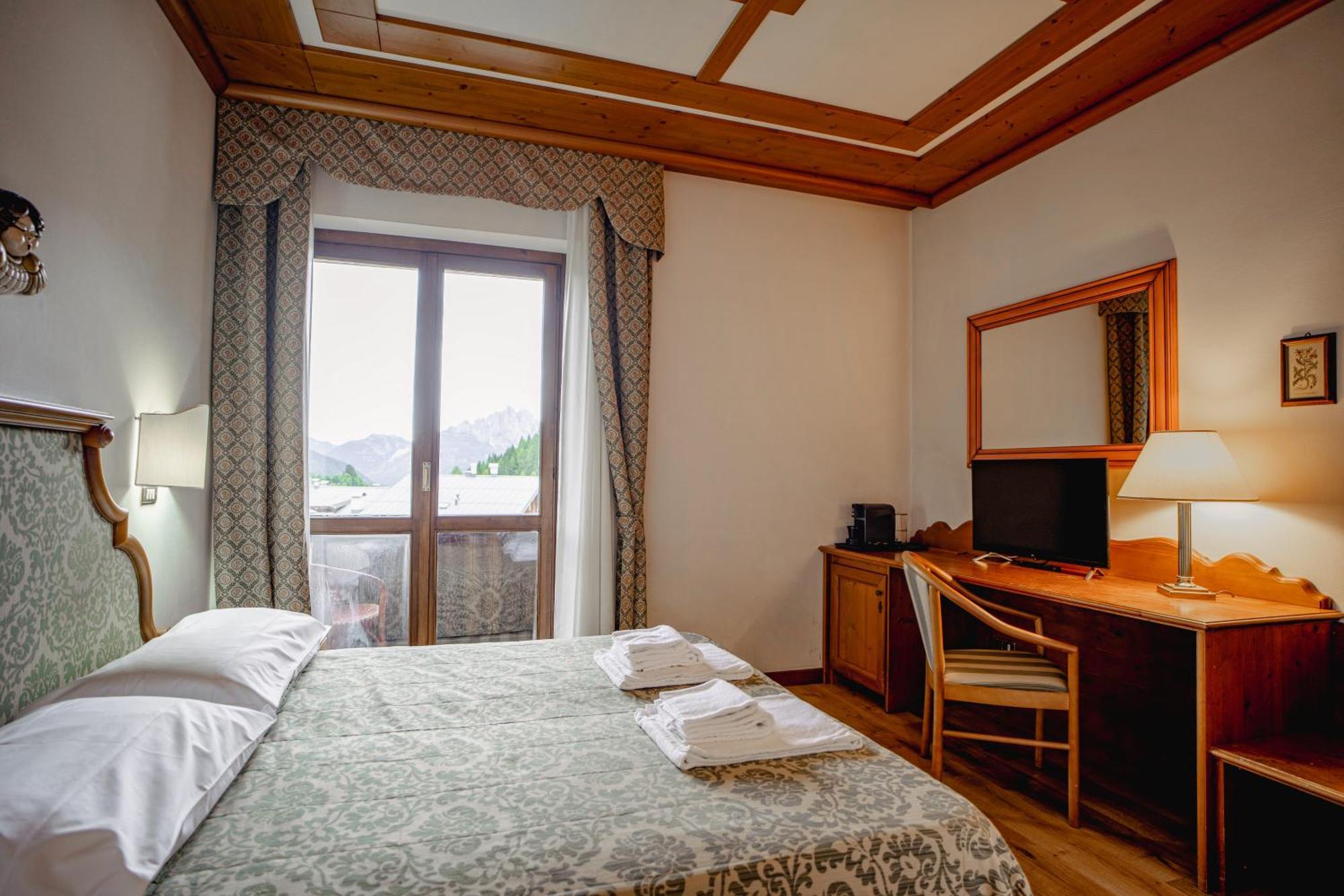 Hotel Sporting ヴァル・ディ・ゾルド エクステリア 写真