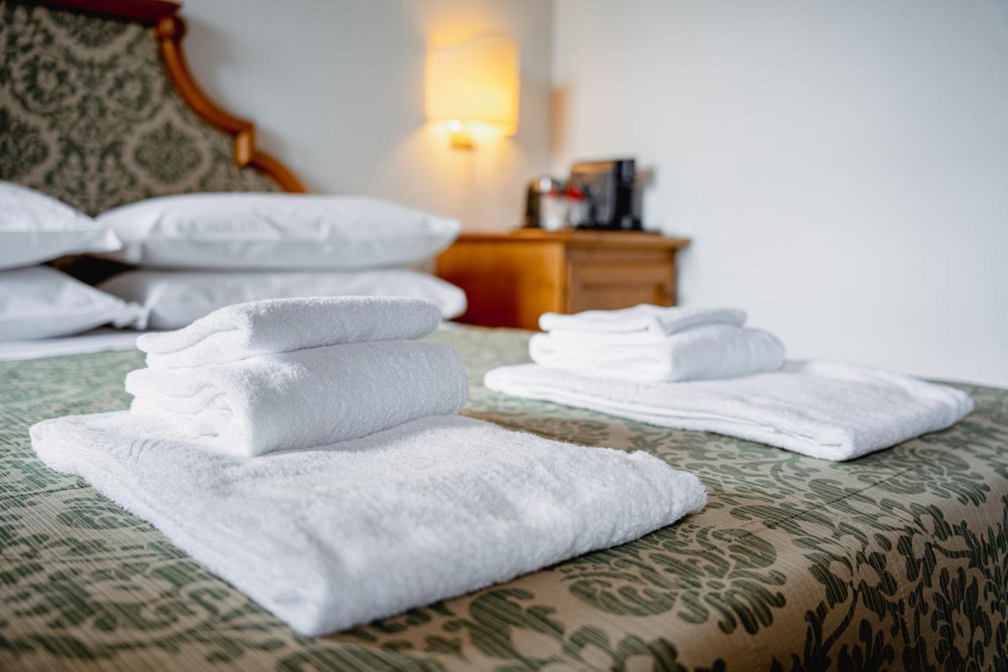 Hotel Sporting ヴァル・ディ・ゾルド エクステリア 写真