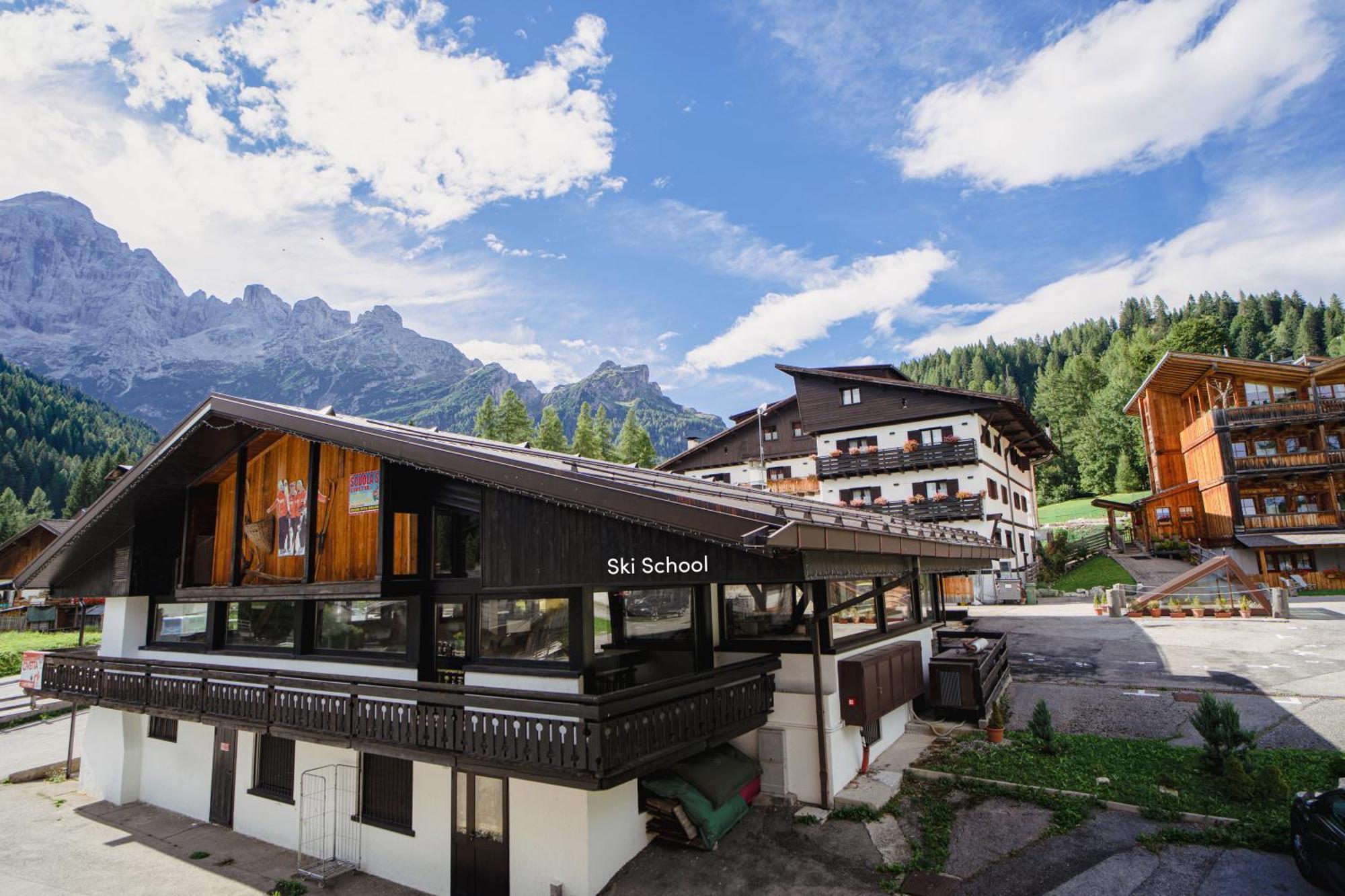 Hotel Sporting ヴァル・ディ・ゾルド エクステリア 写真